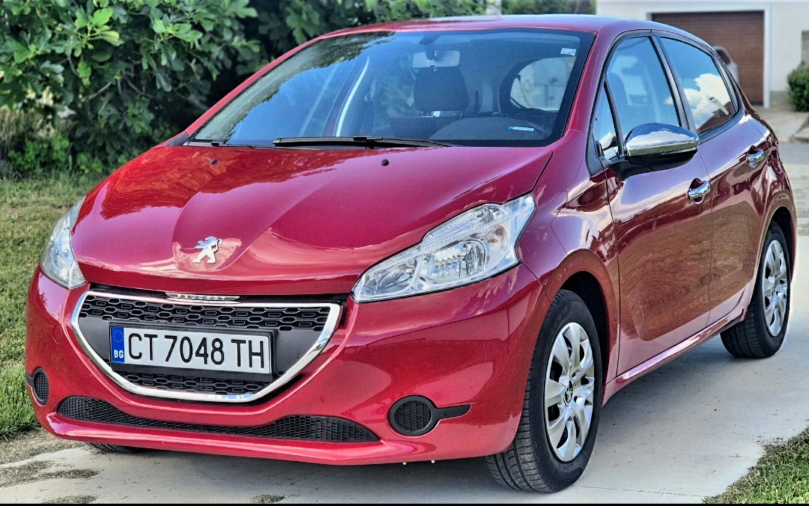 Peugeot 208 1.2i PureTech 