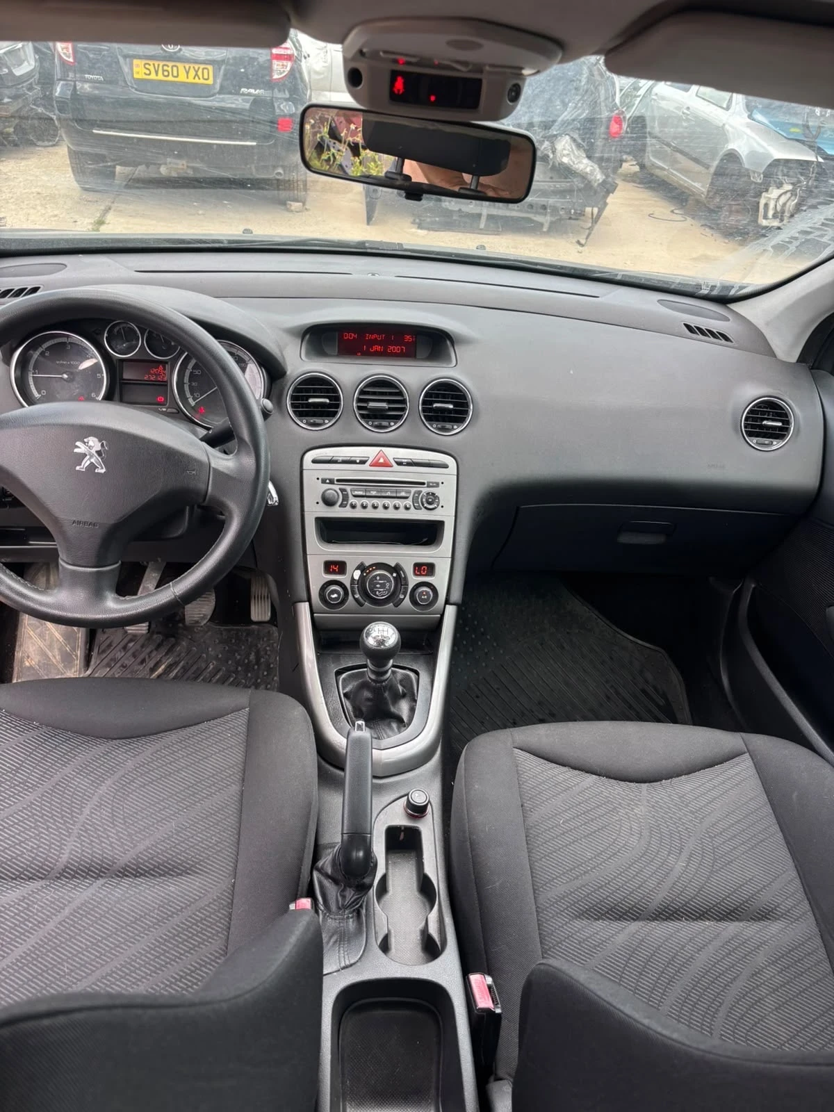 Peugeot 308 1.6 E-Hdi, снимка 4 - Автомобили и джипове - 55075647