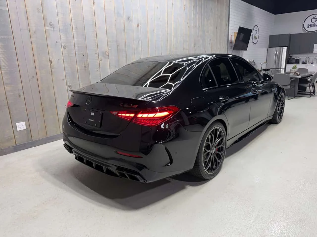 Mercedes-Benz C 63 AMG S E PERFORMANCE * CARFAX * ФИКСИРАНА ЦЕНА ДО БГ * , снимка 5 - Автомобили и джипове - 55204679