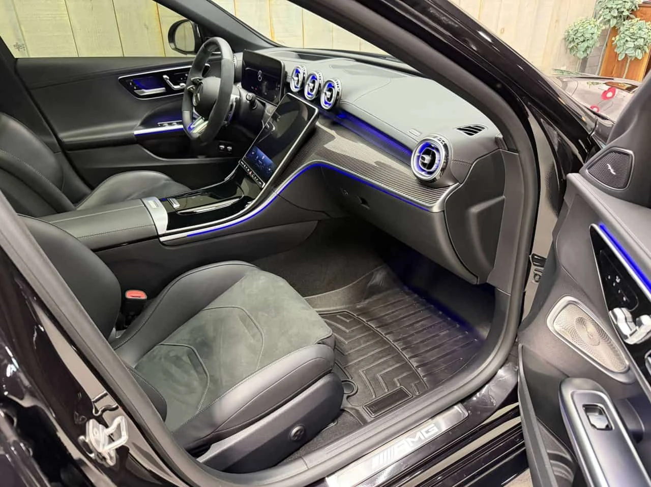Mercedes-Benz C 63 AMG S E PERFORMANCE * CARFAX * ФИКСИРАНА ЦЕНА ДО БГ * , снимка 10 - Автомобили и джипове - 55204679