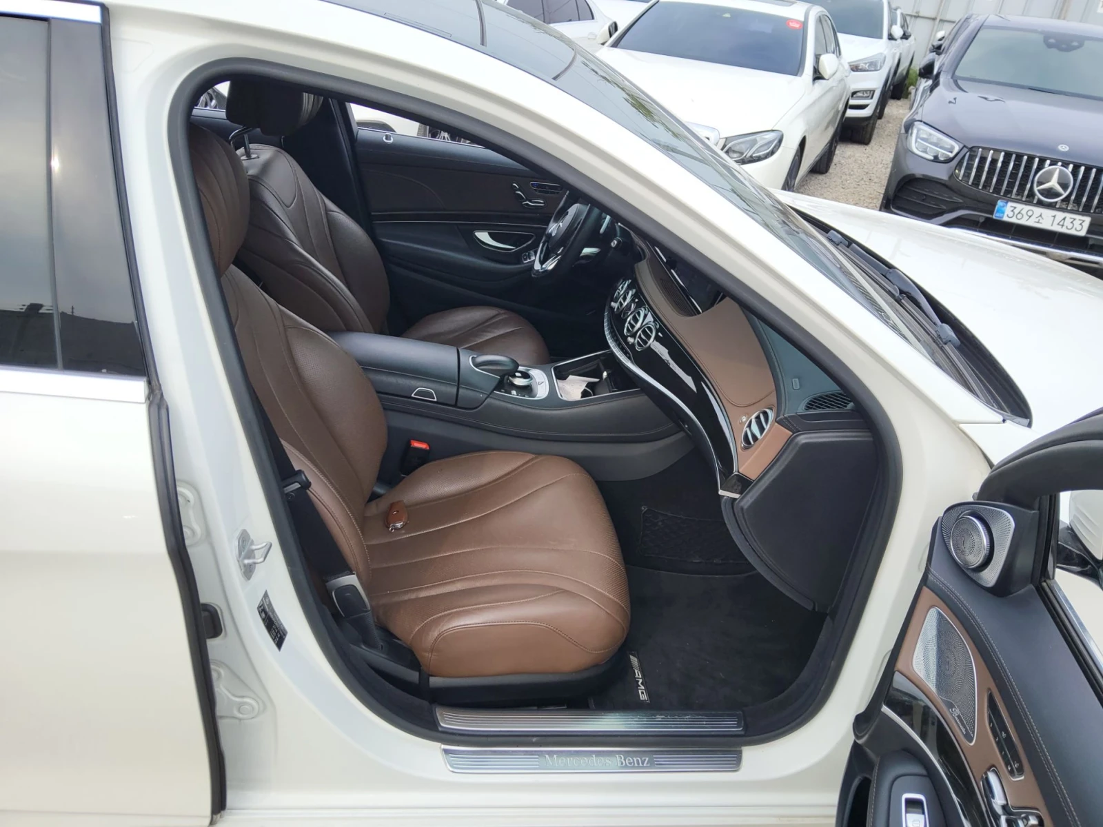 Mercedes-Benz S 350 d AMG 4MATIC, снимка 17 - Автомобили и джипове - 55691895