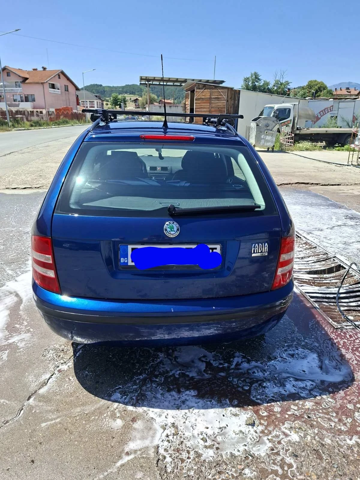 Skoda Fabia 1.4 16V (75), снимка 4 - Автомобили и джипове - 55809739