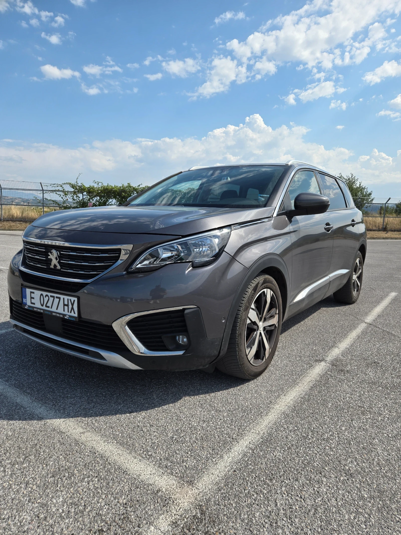 Peugeot 5008 Puretech, снимка 2 - Автомобили и джипове - 56042819