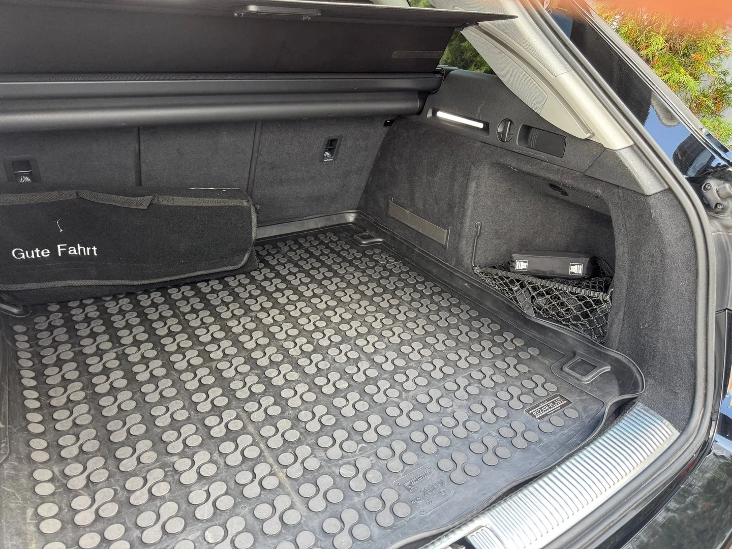 Audi A4, снимка 17 - Автомобили и джипове - 56420385