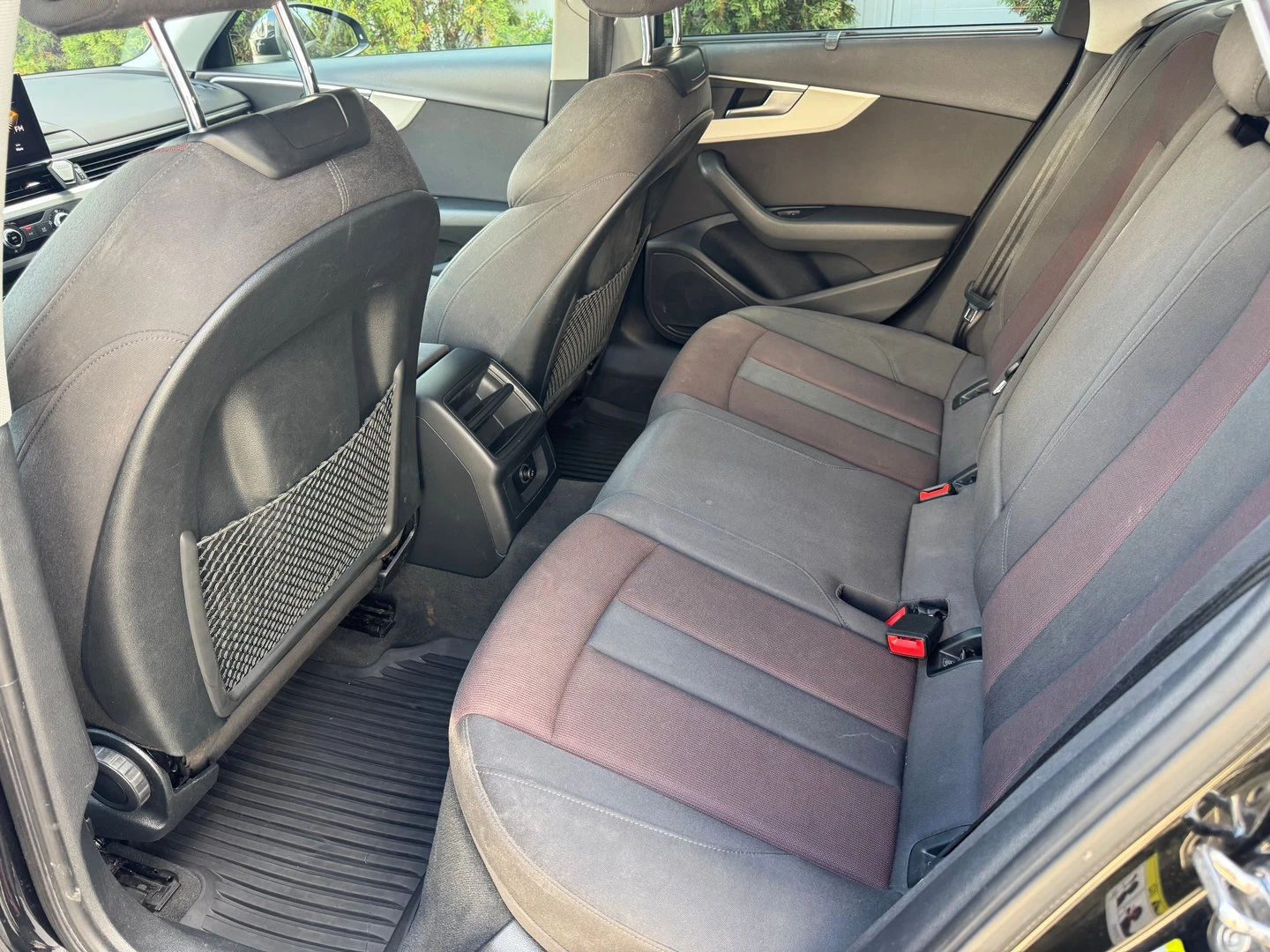 Audi A4, снимка 11 - Автомобили и джипове - 56420385