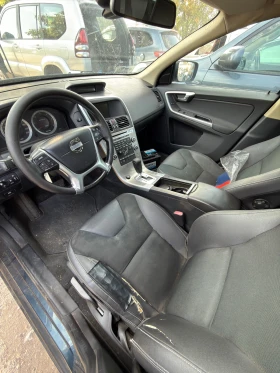 Volvo XC60 2.4 D5, снимка 6