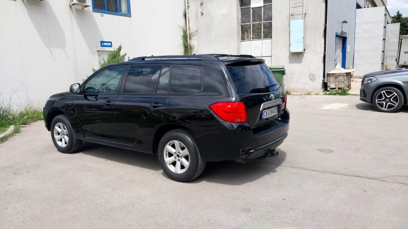 Toyota Highlander 3.5 чист бензин, снимка 10 - Автомобили и джипове - 46916101