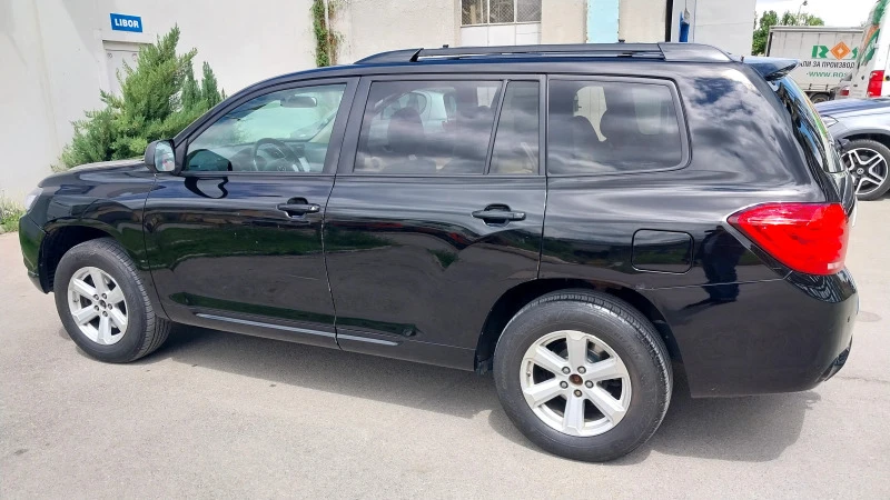 Toyota Highlander 3.5 чист бензин, снимка 11 - Автомобили и джипове - 46916101