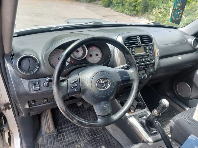 Toyota Rav4 2.0 дизел, снимка 10 - Автомобили и джипове - 52395041