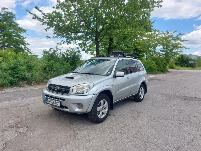 Toyota Rav4 2.0 дизел, снимка 3 - Автомобили и джипове - 52395041