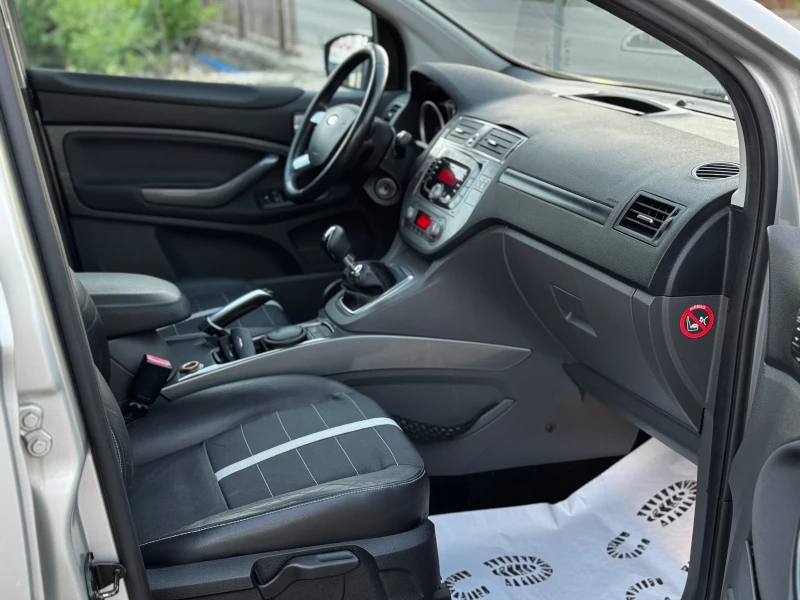 Ford Kuga 2.0tdci 136Hp 4x4 Панорама, снимка 13 - Автомобили и джипове - 50899417