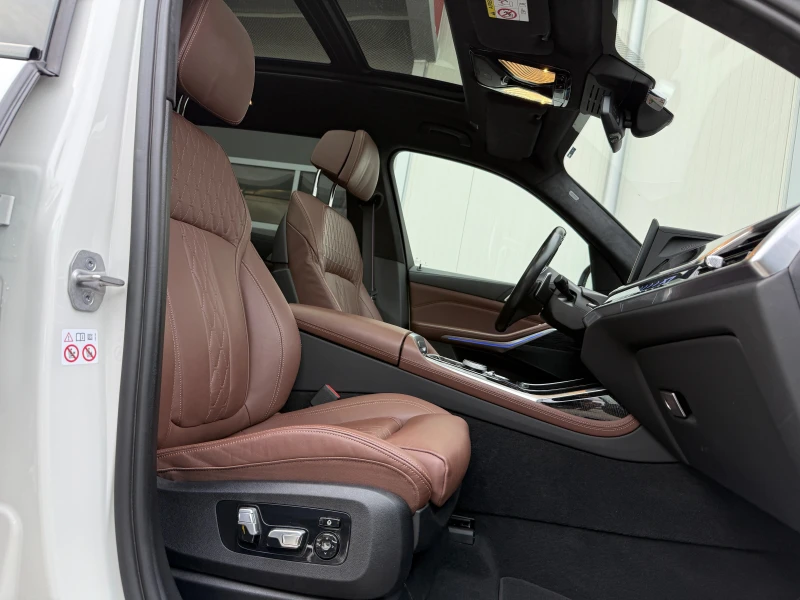 BMW X7 xDrive40i , снимка 11 - Автомобили и джипове - 51984508