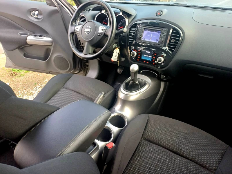 Nissan Juke 1.6 i-NAVI, снимка 14 - Автомобили и джипове - 52447461