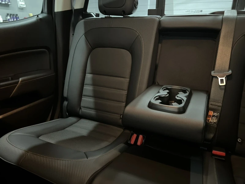 Gmc Canyon GMC Canyon AT4 2021 , снимка 13 - Автомобили и джипове - 52575319