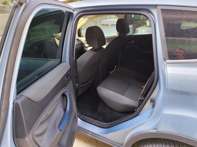 Ford Kuga, снимка 6 - Автомобили и джипове - 52923277