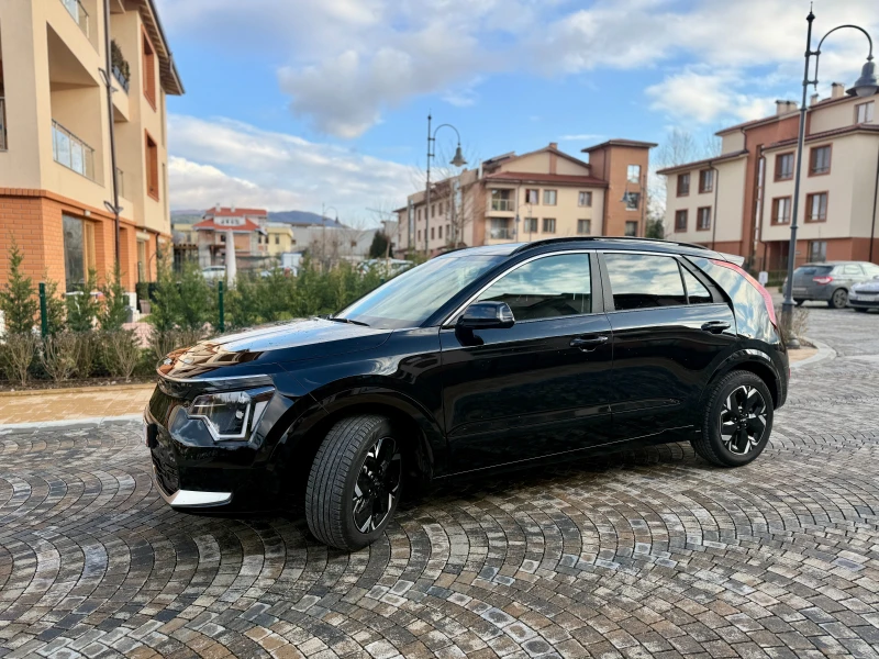 Kia Niro 64kwh, снимка 3 - Автомобили и джипове - 53309837