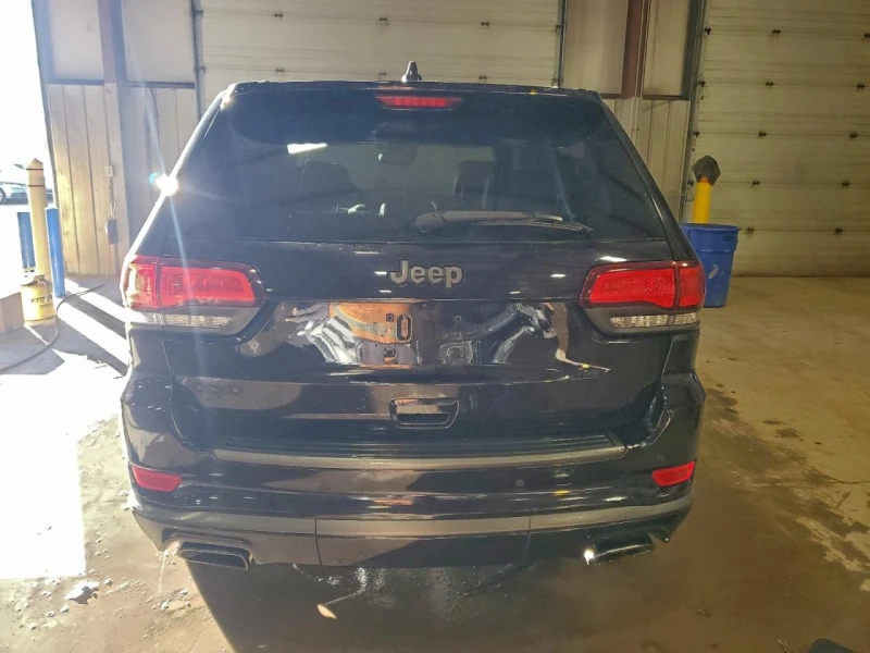 Jeep Grand cherokee OVERLAND* DISTRONIC* LANE-ASSIST* H&K SOUND* PANOR, снимка 5 - Автомобили и джипове - 53383703