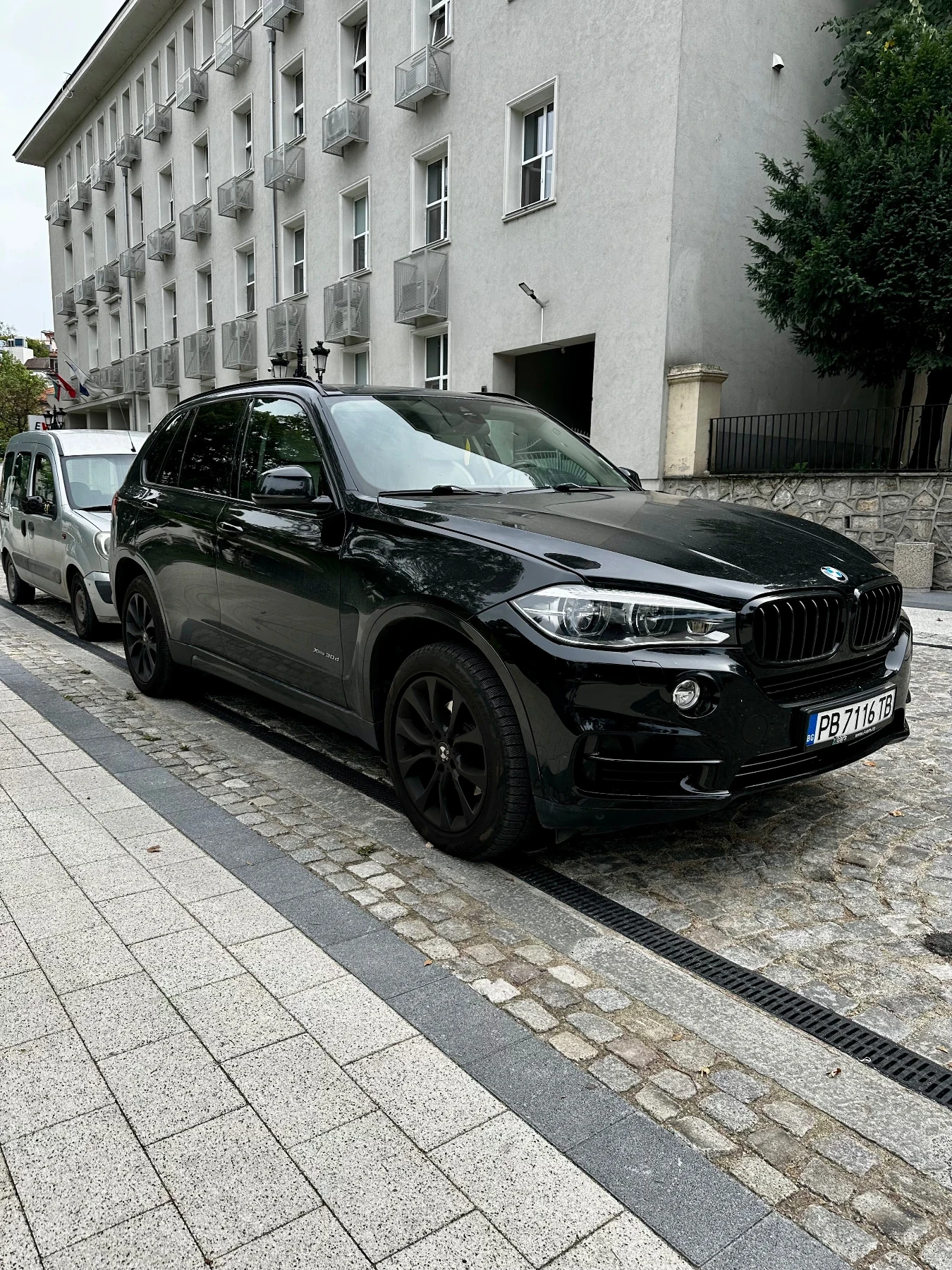 BMW X5 N1-Фирмена/Distrоnic+ /Лазерни фарове - изображение 2