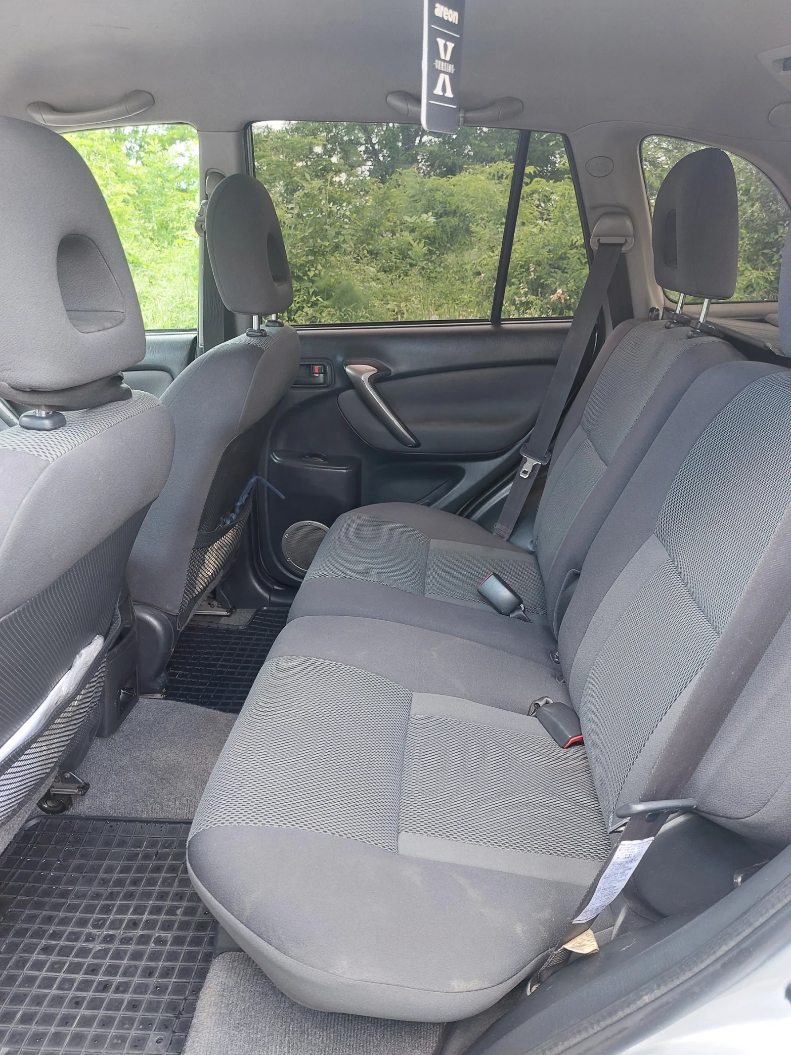 Toyota Rav4 2.0 дизел - изображение 9