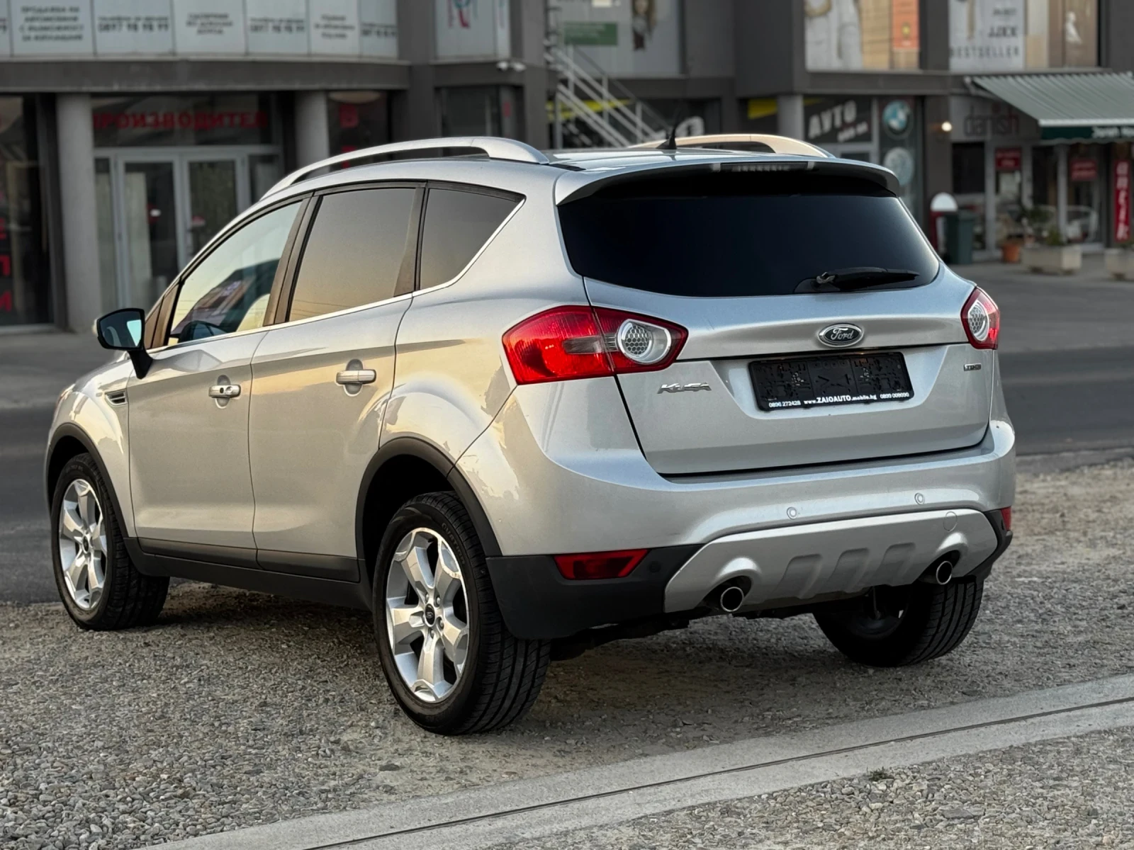 Ford Kuga 2.0tdci 136Hp 4x4 Панорама - изображение 3