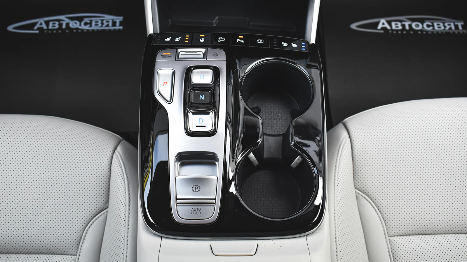 Hyundai Tucson 1.6 T-GDi PREMIUM Plug-in Hybrid 4x4 Automatic | Mobile.bg   11