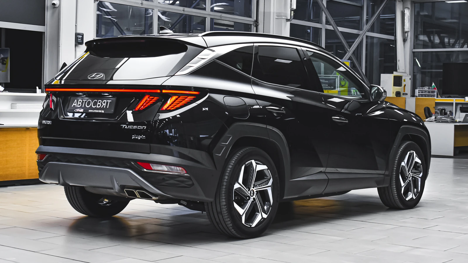 Hyundai Tucson 1.6 T-GDi PREMIUM Plug-in Hybrid 4x4 Automatic - изображение 6