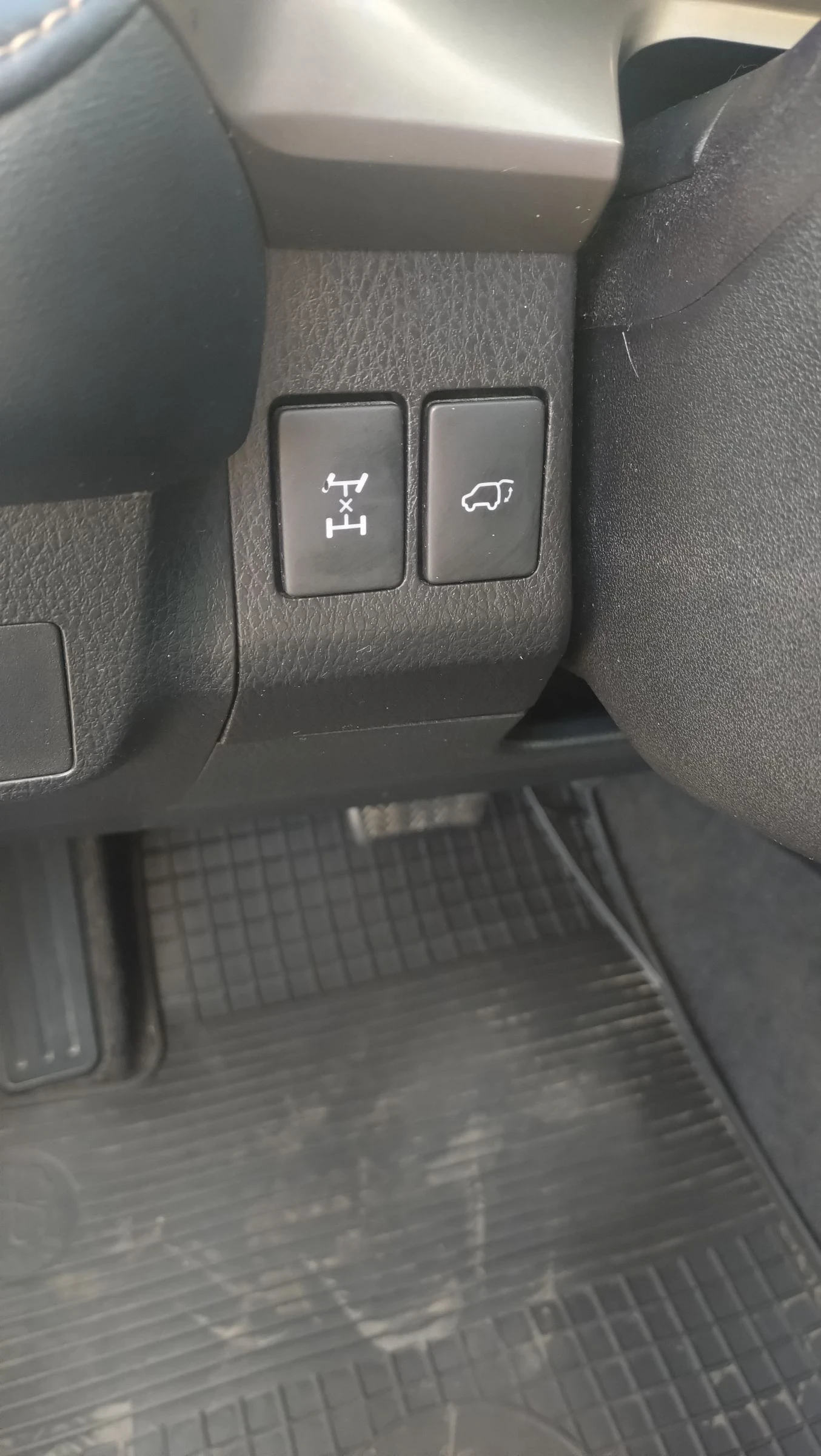 Toyota Rav4  - изображение 6