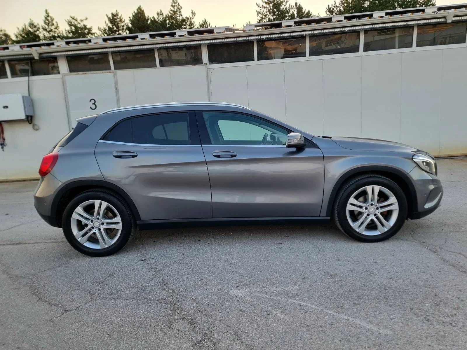 Mercedes-Benz GLA 220, снимка 6 - Автомобили и джипове - 54029973