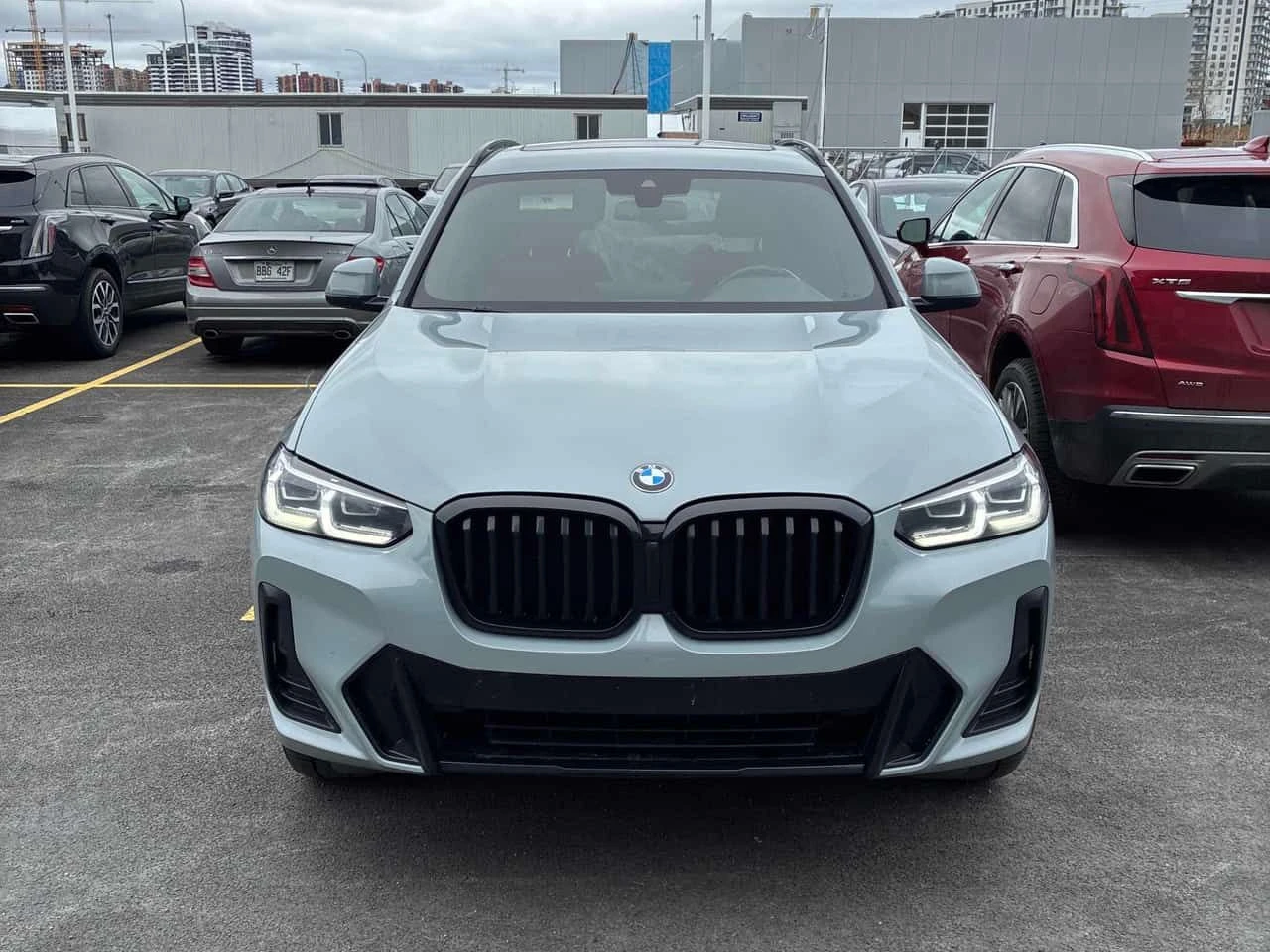 BMW X3 xDrive30i M SPORT/ПАНОРАМА/ВТОРИ ГУМИ, снимка 2 - Автомобили и джипове - 54373015