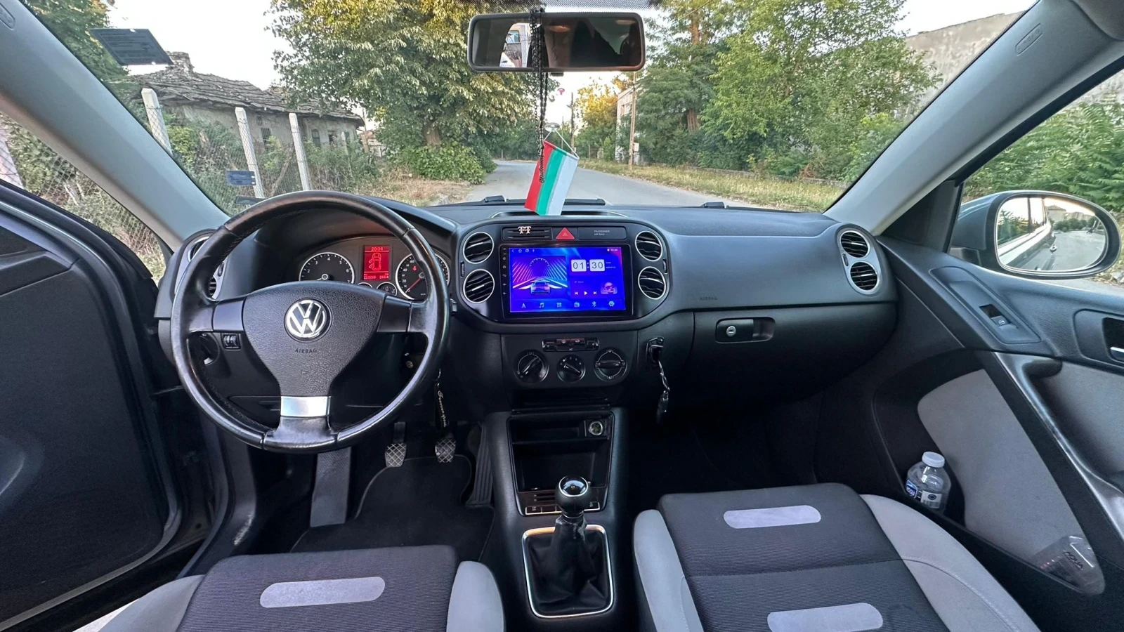 VW Tiguan, снимка 8 - Автомобили и джипове - 54778186