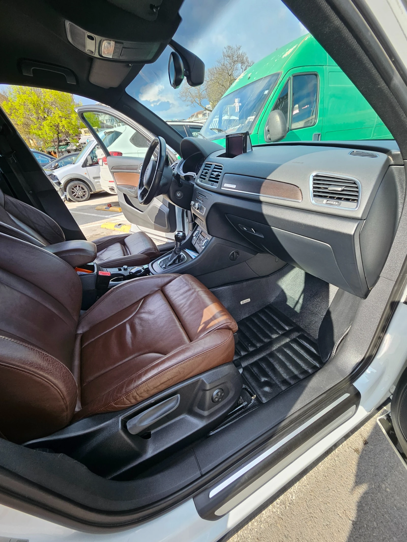 Audi Q3, снимка 10 - Автомобили и джипове - 54852585