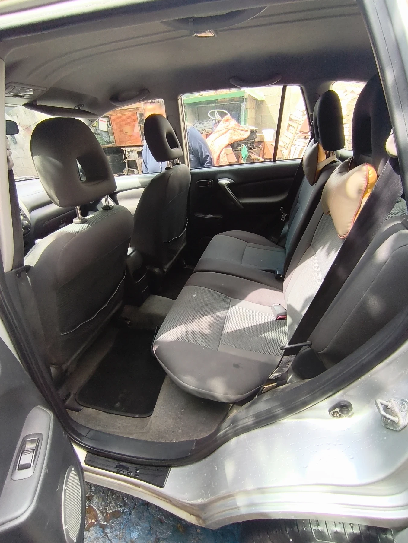 Toyota Rav4, снимка 4 - Автомобили и джипове - 54930801