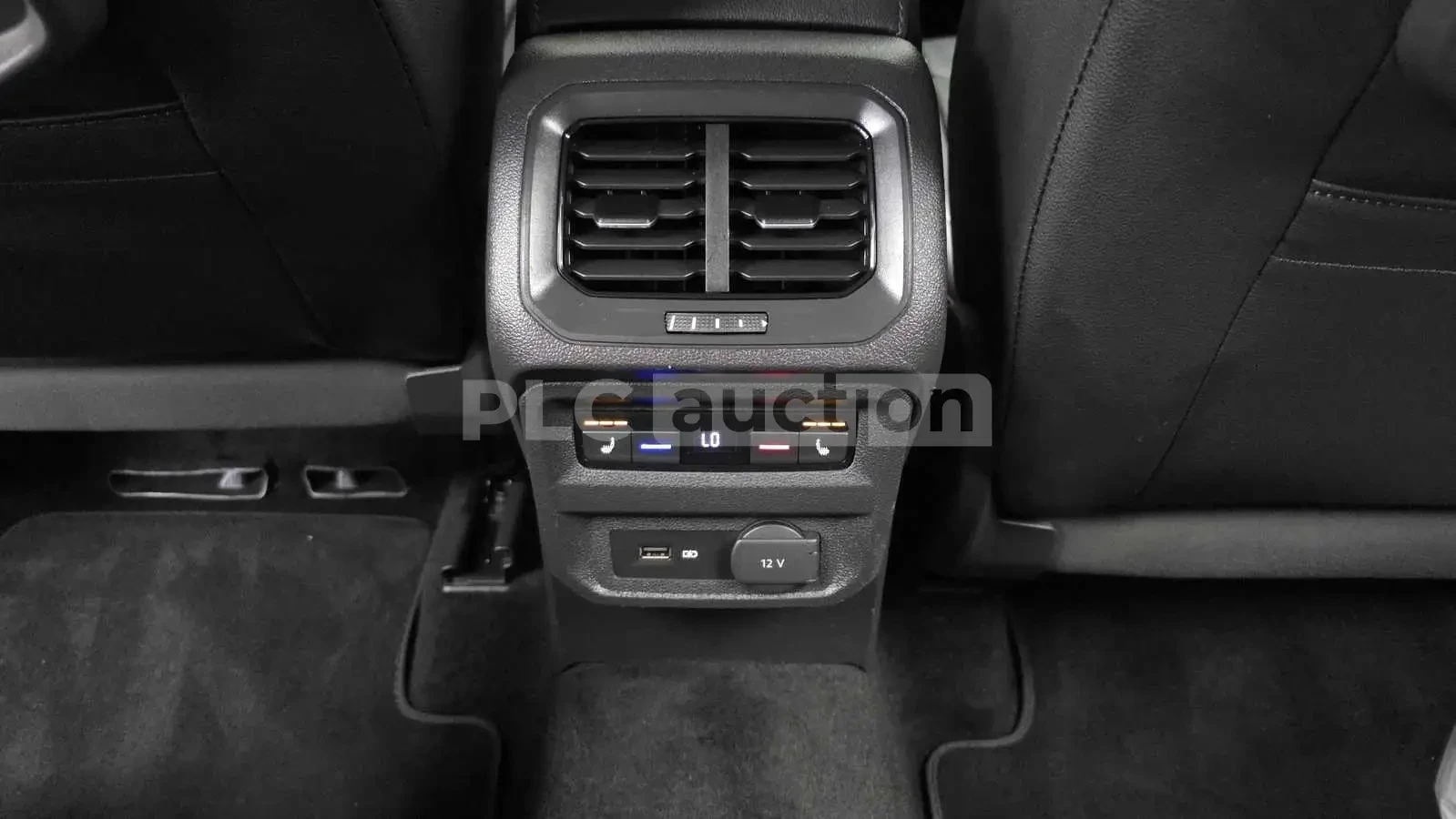 VW Tiguan 2.0TDI PRESTIGE HEAD UP/PANORAMA/360CAM, снимка 17 - Автомобили и джипове - 55188890