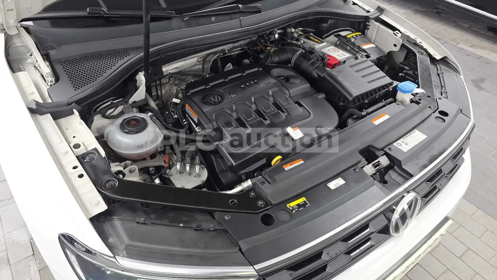 VW Tiguan 2.0TDI PRESTIGE HEAD UP/PANORAMA/360CAM, снимка 6 - Автомобили и джипове - 55188890
