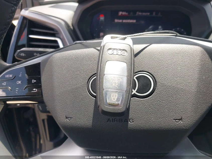 Audi Q4 E-Tron Premium Plus 40 Rwd, снимка 11 - Автомобили и джипове - 55246193