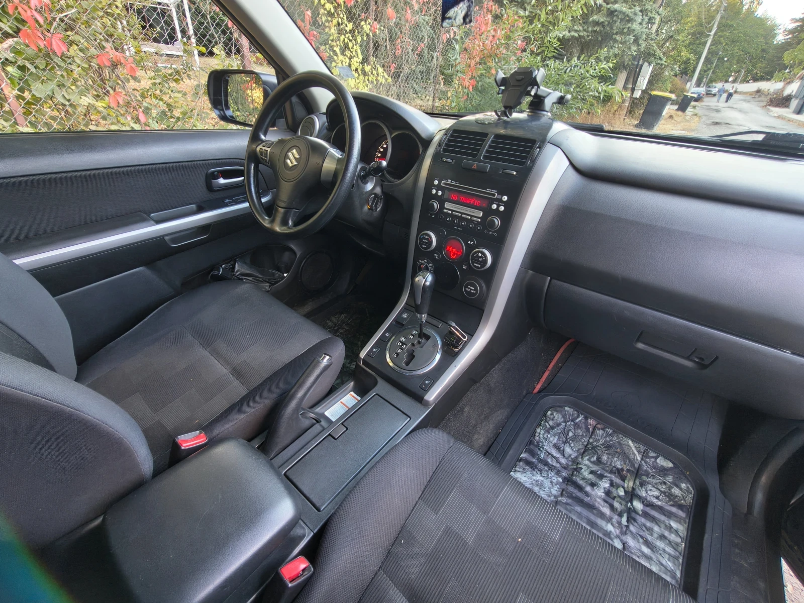 Suzuki Grand vitara, снимка 8 - Автомобили и джипове - 56259563