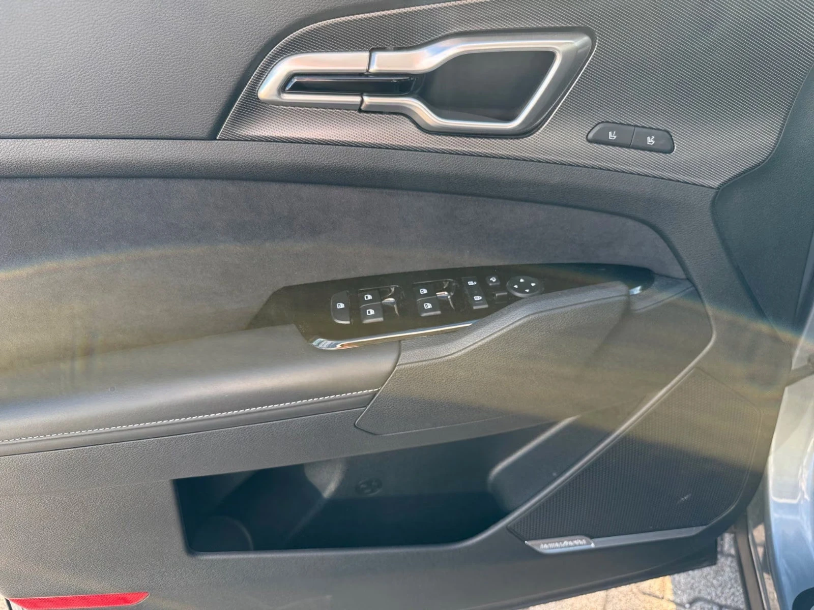 Kia Sportage 1.6PHEV/288HP/GT-LINE/4X4/360/PANO/ACC/KLESS/147a | Mobile.bg � ����������� 15