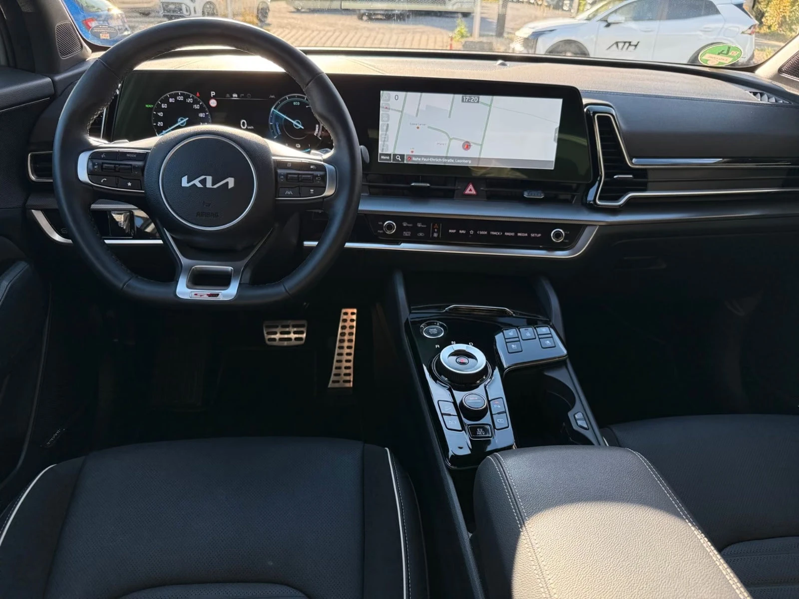 Kia Sportage 1.6PHEV/288HP/GT-LINE/4X4/360/PANO/ACC/KLESS/147a | Mobile.bg � ����������� 7