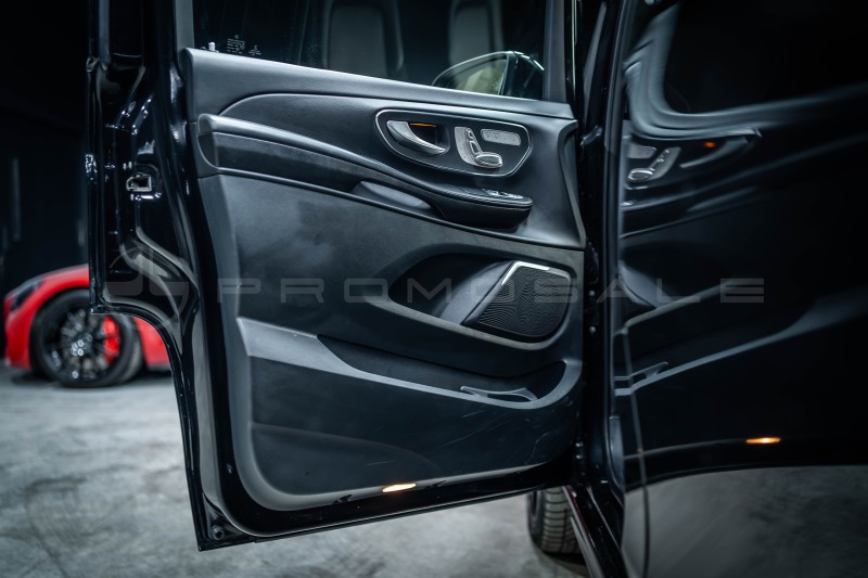 Mercedes-Benz V 300 d Exclusive 4matic* Luxussitze* LED* AMG* Allr, снимка 7 - Бусове и автобуси - 44954655