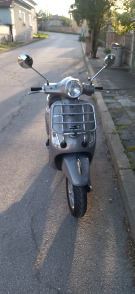  Vespa 50