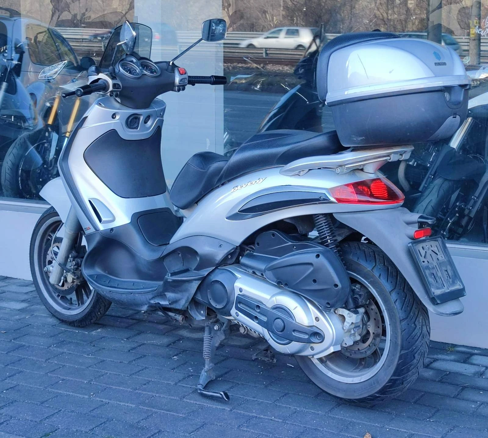 Piaggio Beverly 400 - изображение 3