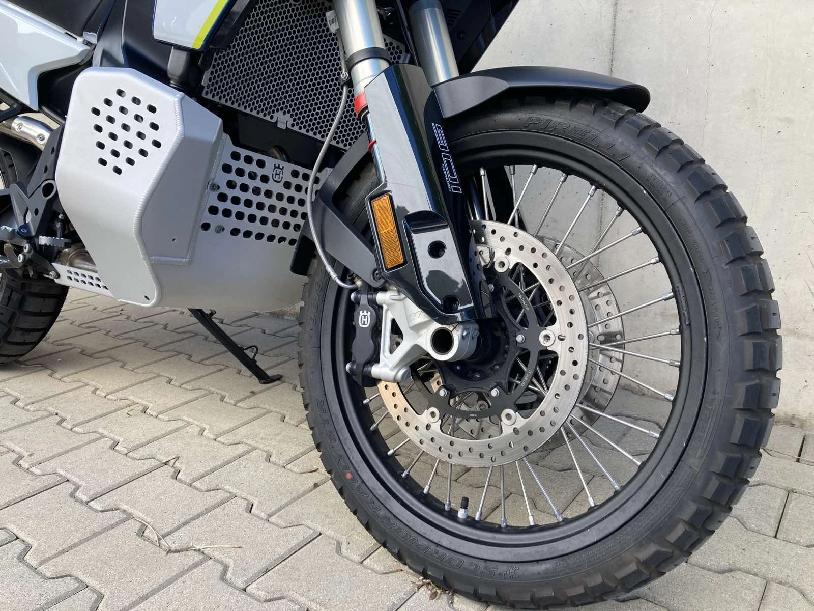 Husqvarna Norden 901 EXPEDITION, снимка 6 - Мотоциклети и мототехника - 56375095