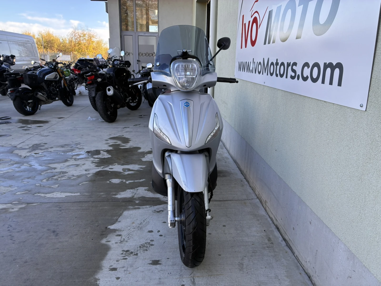 Piaggio Beverly 330-ЛИЗИНГ!, снимка 4 - Мотоциклети и мототехника - 56564612