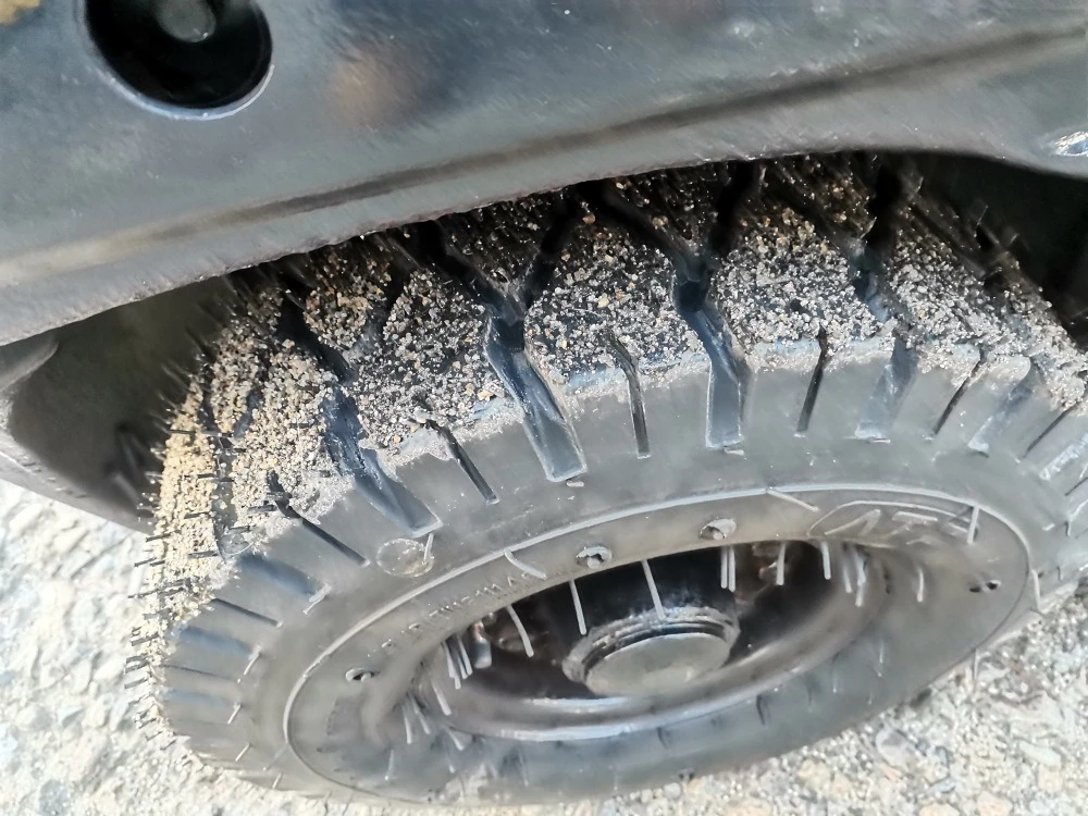  Toyota      | Mobile.bg   4