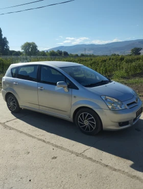 Toyota Corolla verso D 4D, снимка 2