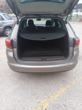 Opel Astra, снимка 11