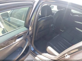 BMW 540 * КОЖА* ПОДГРЕВ* ШИБИДАХ* КАМЕРА* HEAD-UP* , снимка 7