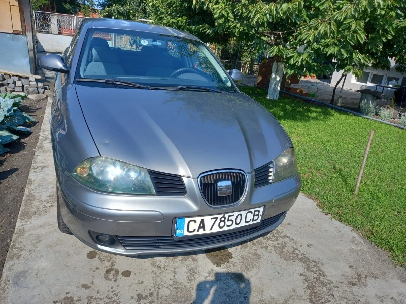 Seat Ibiza 1.4 ТДИ, снимка 5 - Автомобили и джипове - 42090191