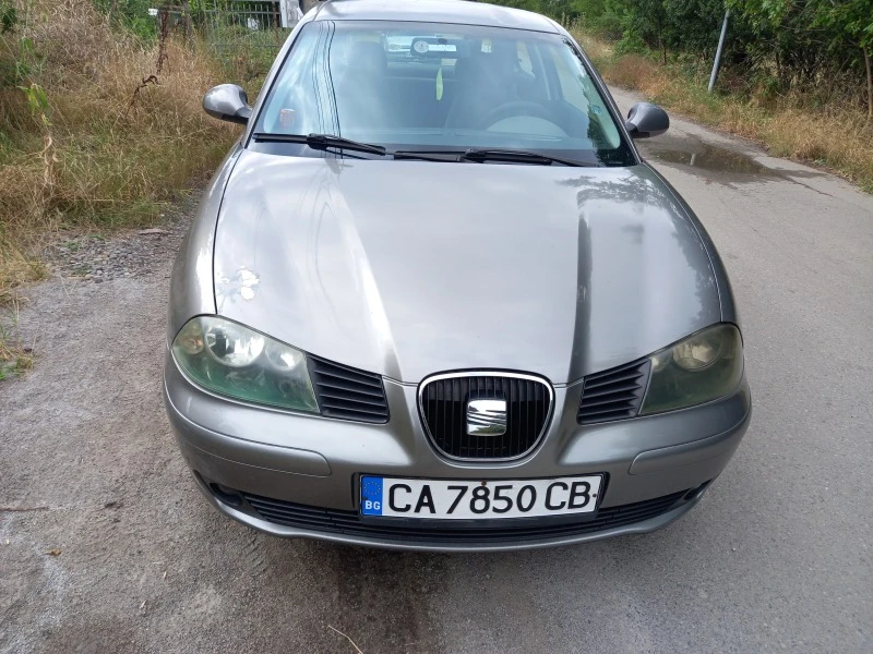 Seat Ibiza 1.4 ТДИ, снимка 2 - Автомобили и джипове - 42090191