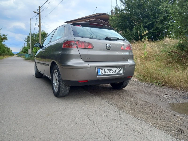 Seat Ibiza 1.4 ТДИ, снимка 1 - Автомобили и джипове - 42090191